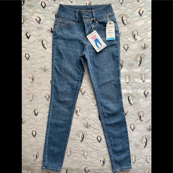 Fashionn Nova Denim - Size 27 - Picture 1 of 4